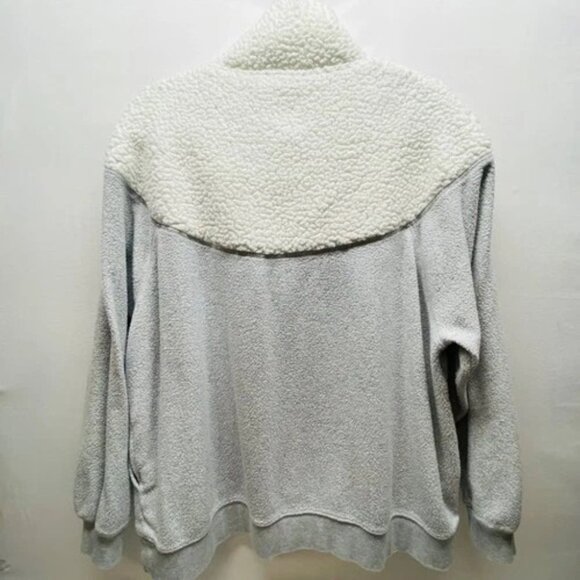 Aerie Hometown Holiday Quarter Zip Women's Medium Fleece Sweatshirt Grey White - Picture 7 of 11